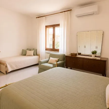 Apartment Affittasardegna-quadri Terranova Olbia